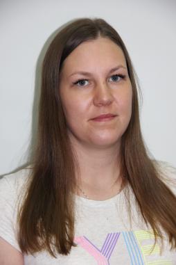 Ховякова Марина Дмитриевна